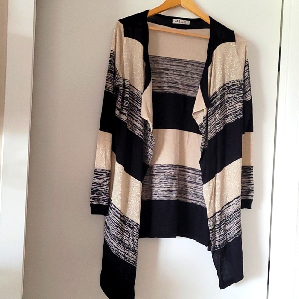 L & A Fashion Cardigan from Paris - Size Large